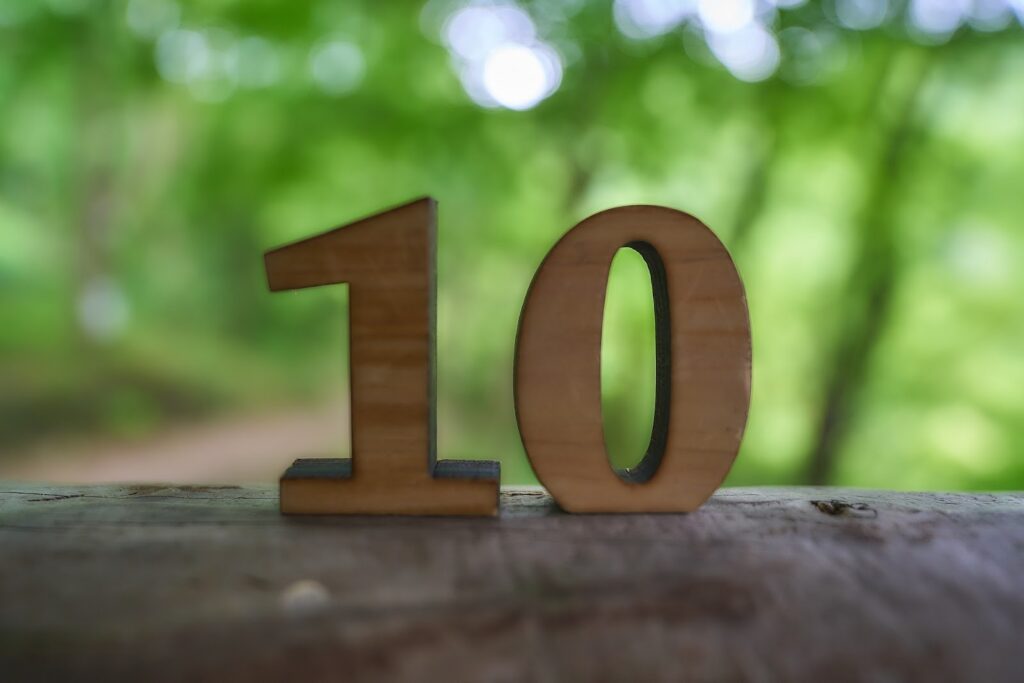 10
